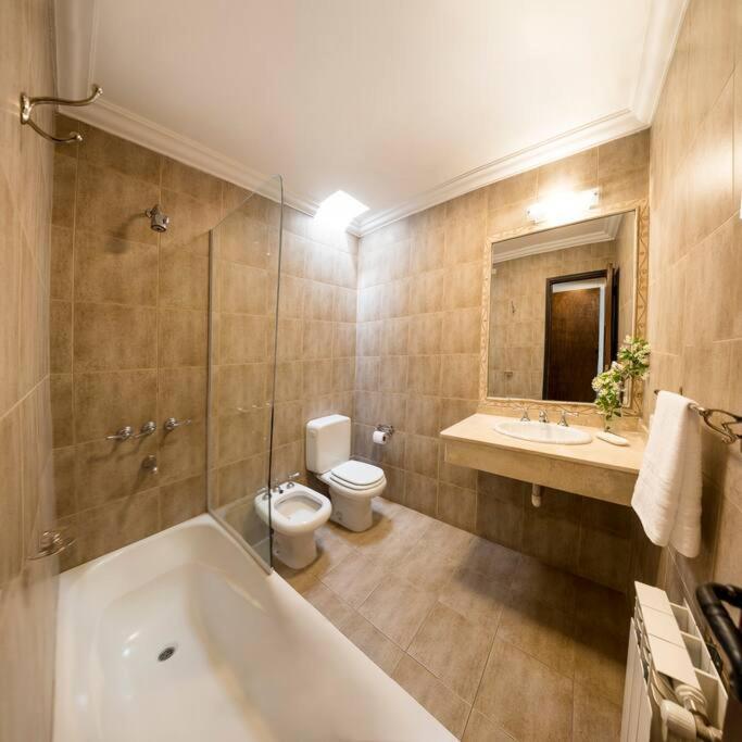 Апартаменти Amplio Departamento Con Excelente Ubicacion Сальта Екстер'єр фото