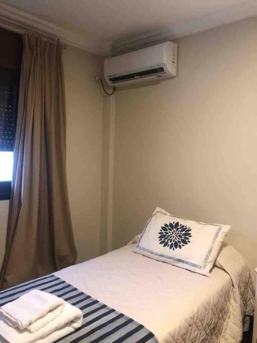 Апартаменти Amplio Departamento Con Excelente Ubicacion Сальта Екстер'єр фото